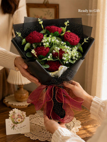 YSHomy Crochet 6 Red Rose Bouquet with Black Wrapping