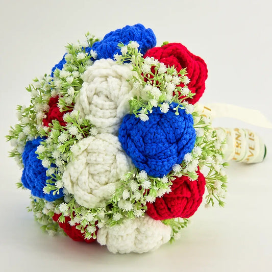 Crochet rose bouquet in red, white and blue for Independence Day