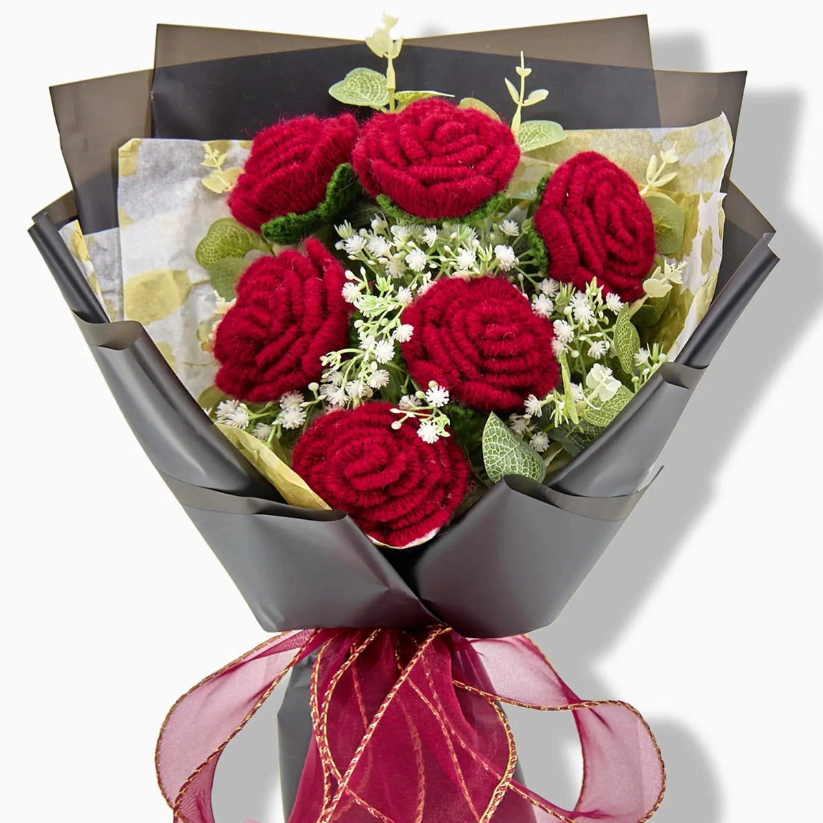 YSHomy Crochet Pure Red Rose Bouquet with Black