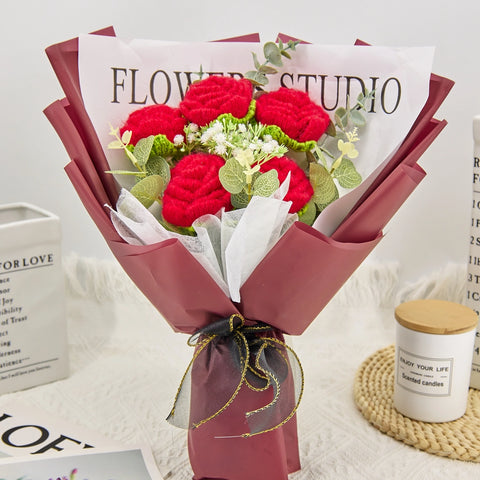 YSHomy Crochet Pure Red Rose Bouquet