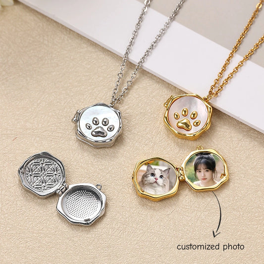 Shell inlay cat paw necklace holding personalised photos