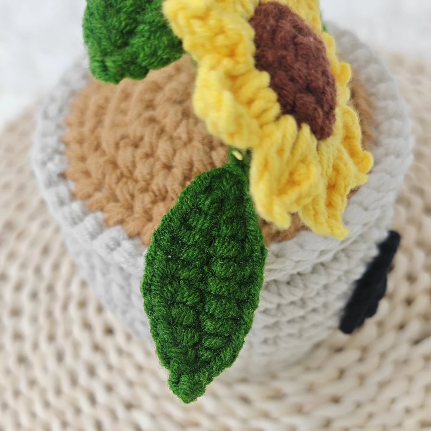 YSHomy Crochet Skull Sunflower Pot with Spider
