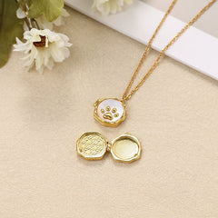 YSHomy Shell Cat Paw Necklace with Personalized Photo