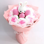 YSHomy bouquet all’uncinetto con coniglietto, rose e fragole