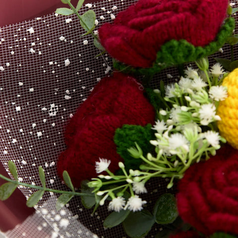 YSHomy Red Crochet Emoji Bouquet with Rose