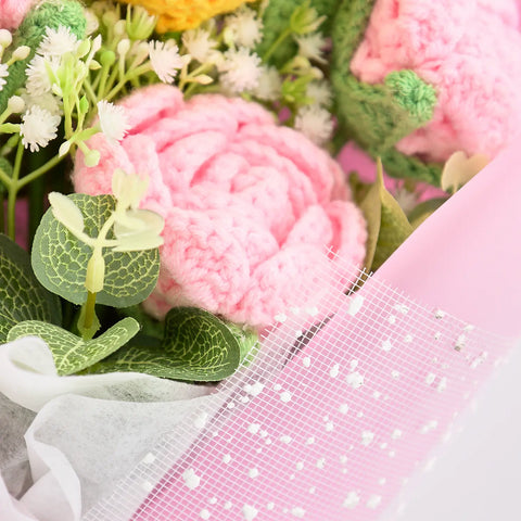 YSHomy Crochet Bouquet with Pink Roses & Emoji