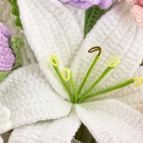 YSHomy Crochet Lily Rose Tulip Daisy Bouquet