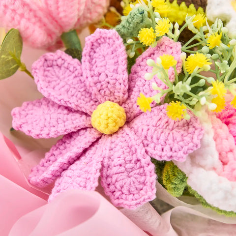 YSHomy Wrapped Crochet Flowers Bouquet with Cut Crochet Bee Rose Tulip Sufllower