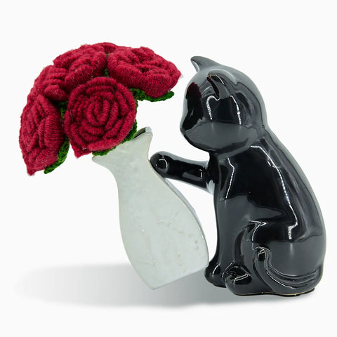 YSHomy Crochet 6 Red Roses with Cat Vase Set
