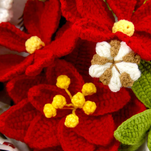 YSHomy Crochet Christmas Bouquet with Poinsettia