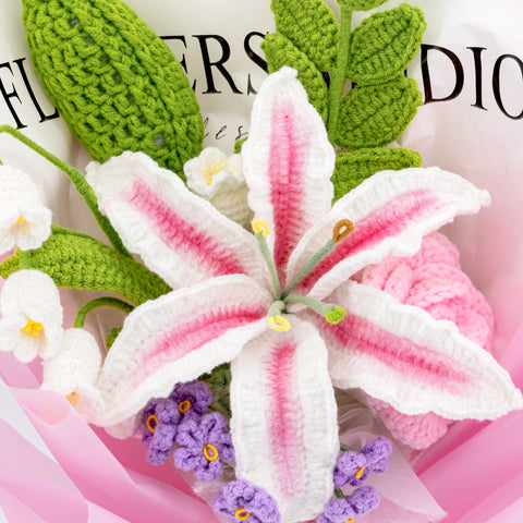 YSHomy Wrapped Crochet Flowers Bouquet with Pink & White Lily