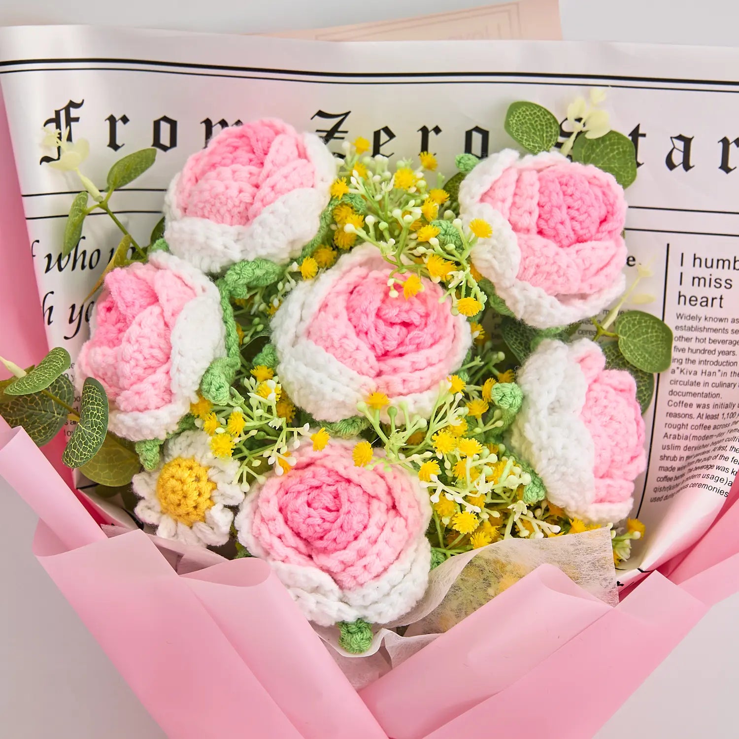 YSHomy bouquet all’uncinetto con rose rosa sfumate e margherite