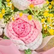 YSHomy bouquet all’uncinetto con rose rosa sfumate e margherite