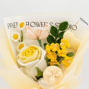 YSHomy ramo amarillo de ganchillo con rosa Thai, tulipán y corazón