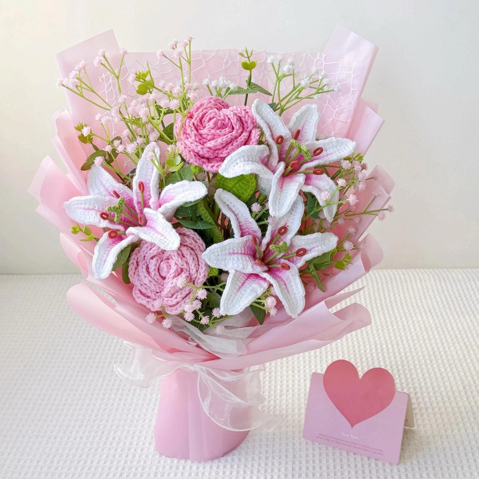 YSHomy Pink Crochet Lily & Rose Bouquet