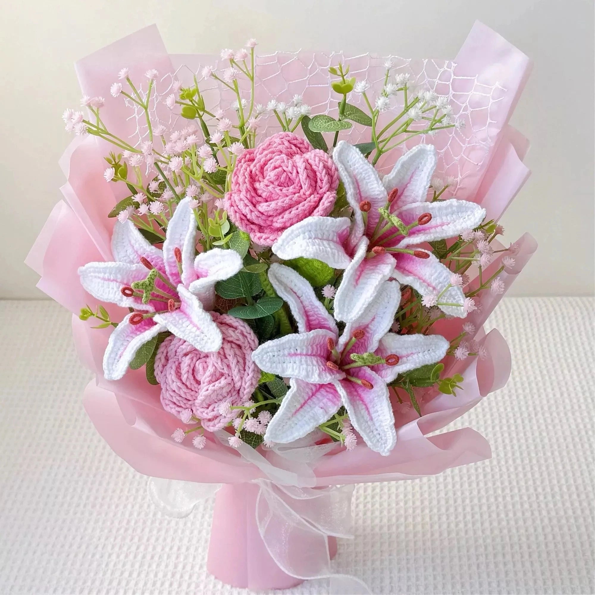 YSHomy Pink Crochet Lily & Rose Bouquet