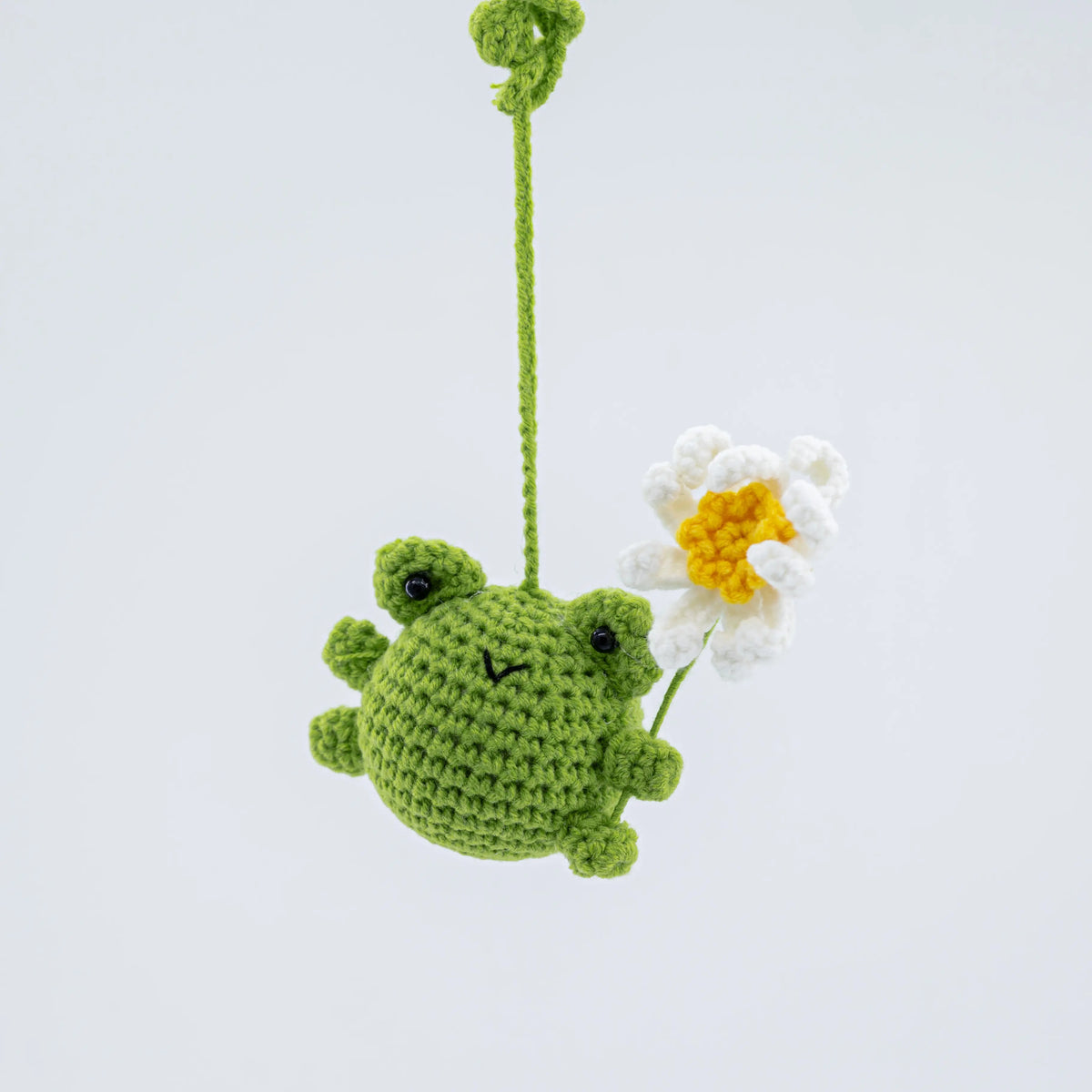 YSHomy Crochet Hanging with Toy Frog & Flower