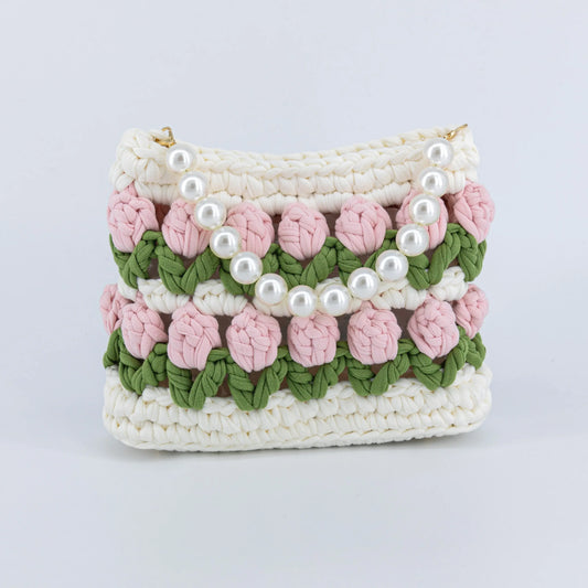 Crochet tulip handbag with pearl handle and pearl chain strap