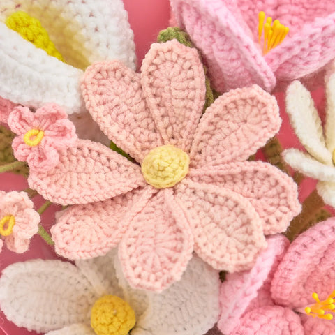 YSHomy Pink Crochet Flower Bouquet with Tulip Lavender