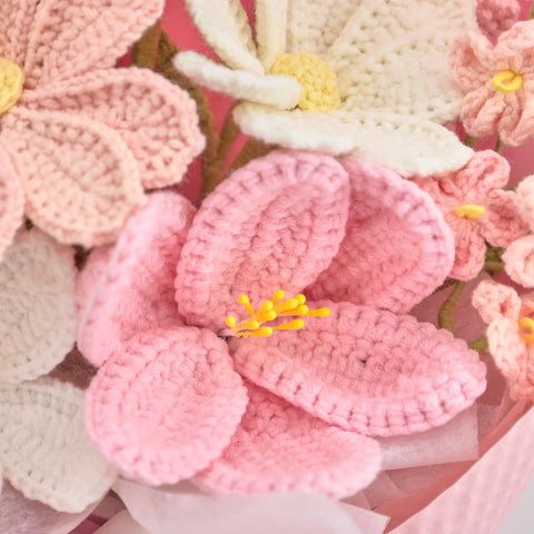 YSHomy Pink Crochet Flower Bouquet with Tulip Lavender