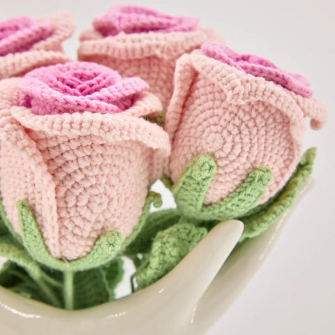 YSHomy Crochet Pink Rose Flowers Set (No Vase)