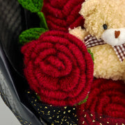 YSHomy Bouquet natalizio all’uncinetto con Babbo Natale e rosa grande