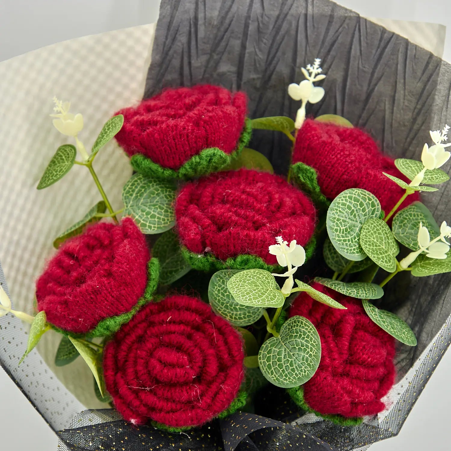 YSHomy Crochet Red Rose Bouquet with Black & White Wrapping