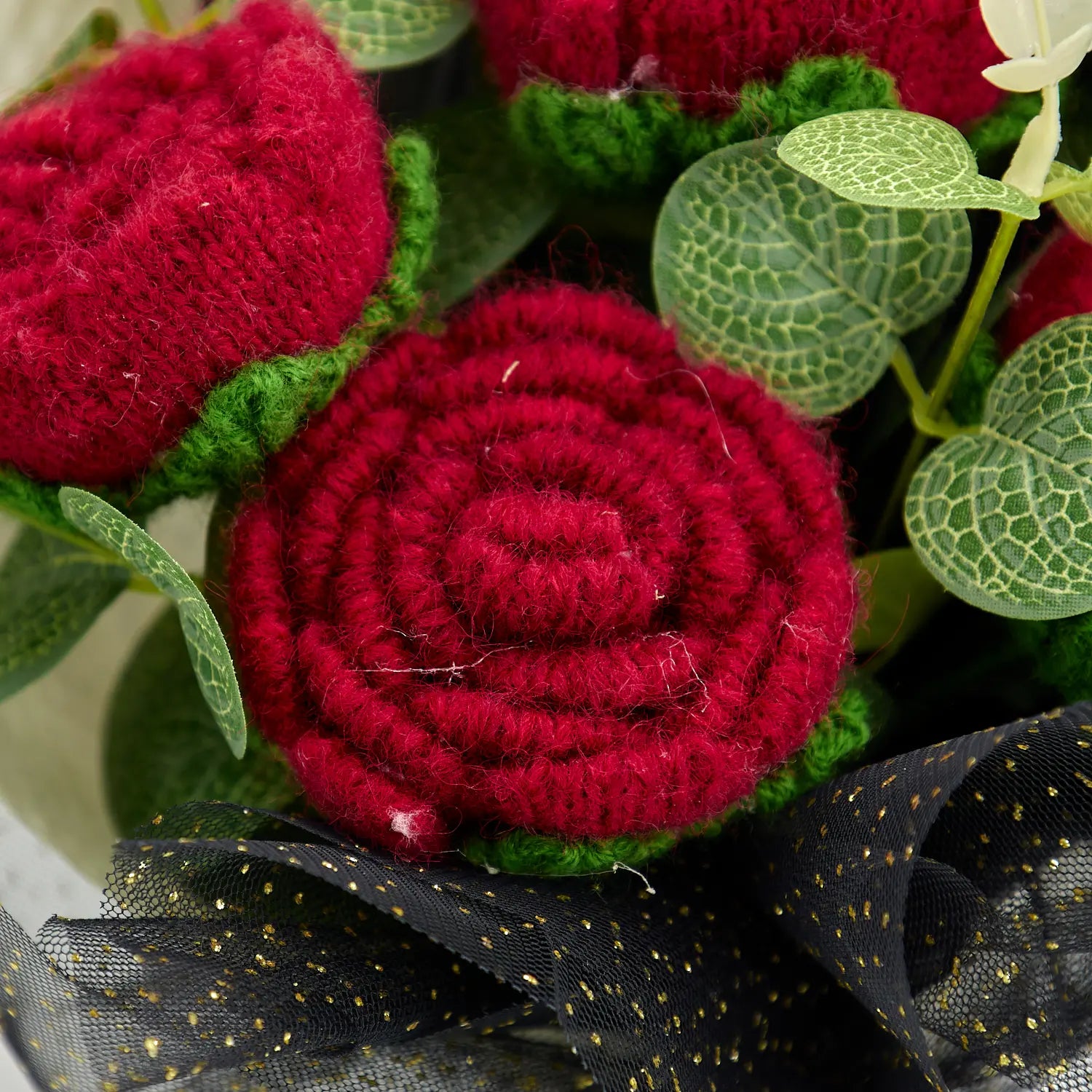 YSHomy Crochet Red Rose Bouquet with Black & White Wrapping