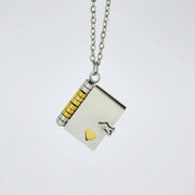 YSHomy Collar de libro personalizado chapado en oro de 18 quilates