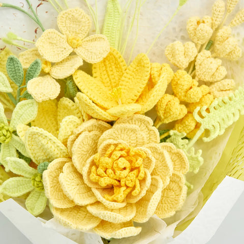 YSHomy Light Yellow Mixed Crochet Flower Bouquet
