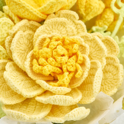 YSHomy Light Yellow Mixed Crochet Flower Bouquet